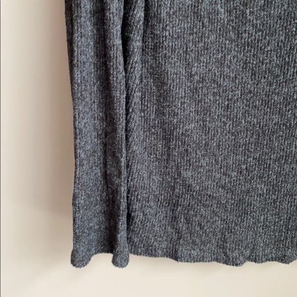 Urban Outfitters Oversized Cowl Neck Top M - Picture 3 of 5